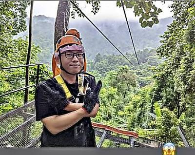 Đu dây giữa rừng Chiang Mai.
